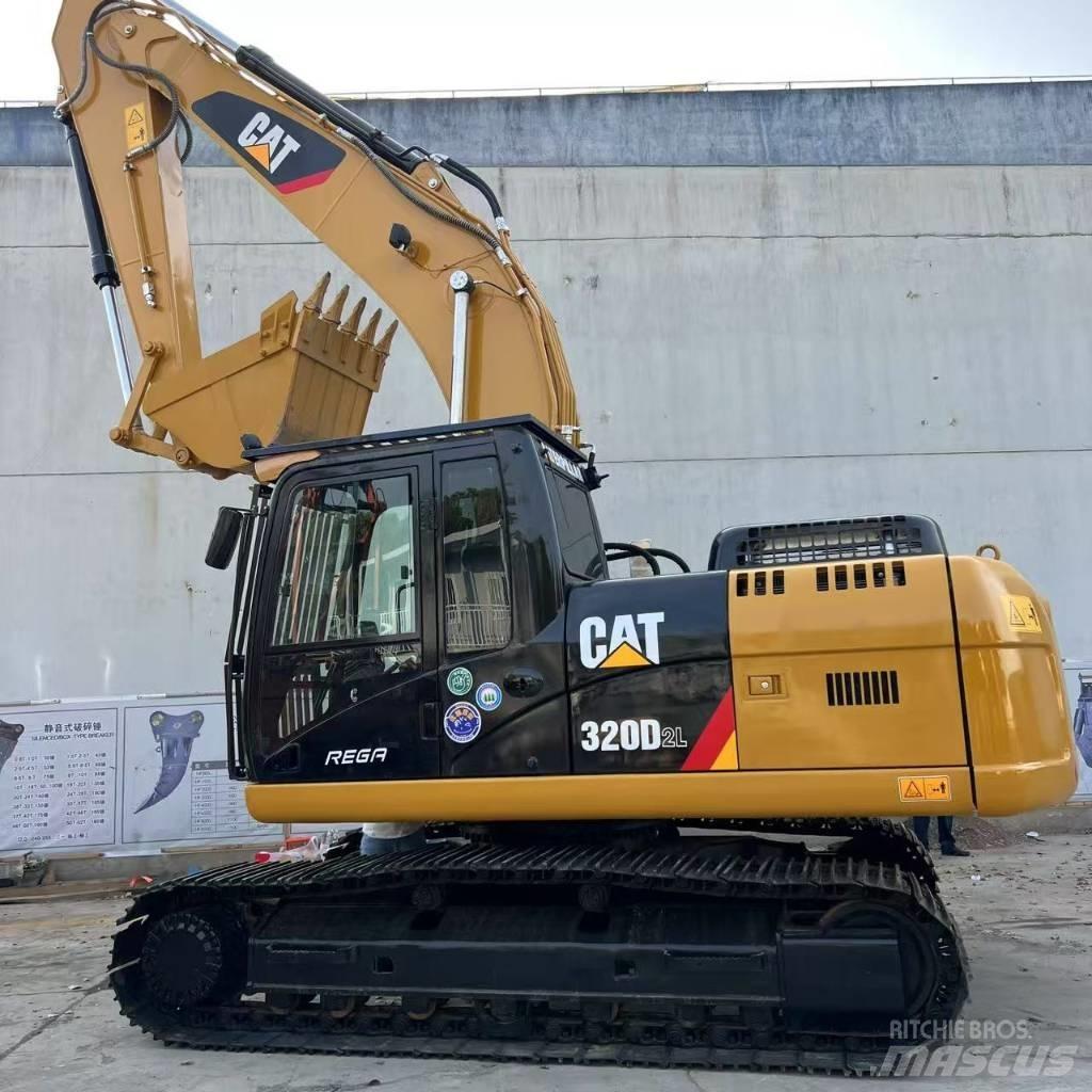 CAT 320 D2 Bageri guseničari