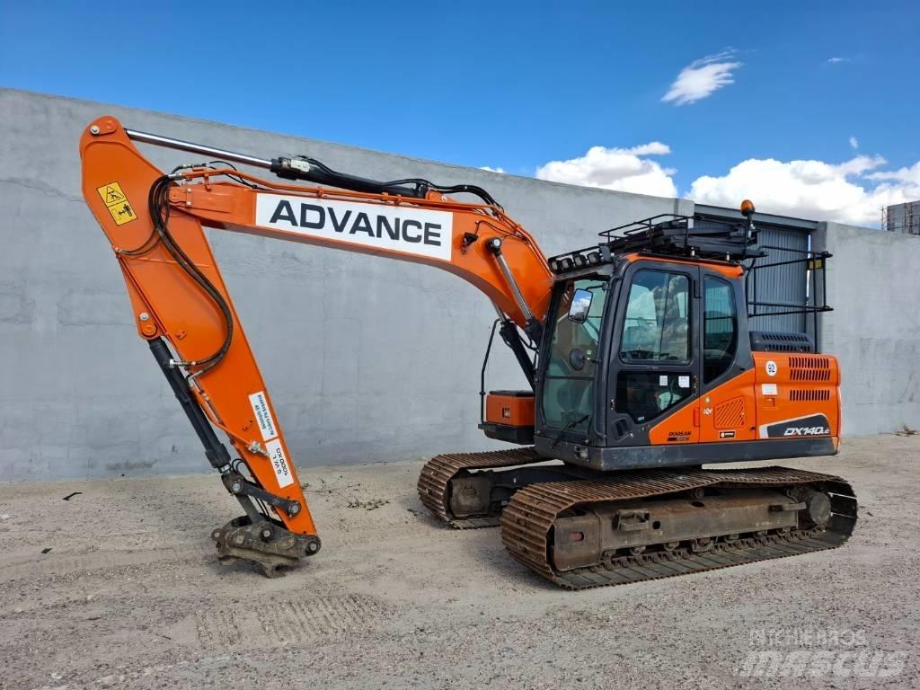 Doosan DX 140LC-5 Bageri guseničari