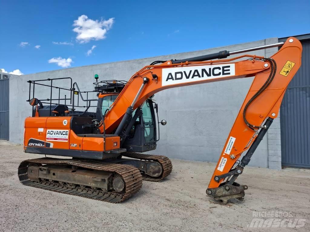 Doosan DX 140LC-5 Bageri guseničari