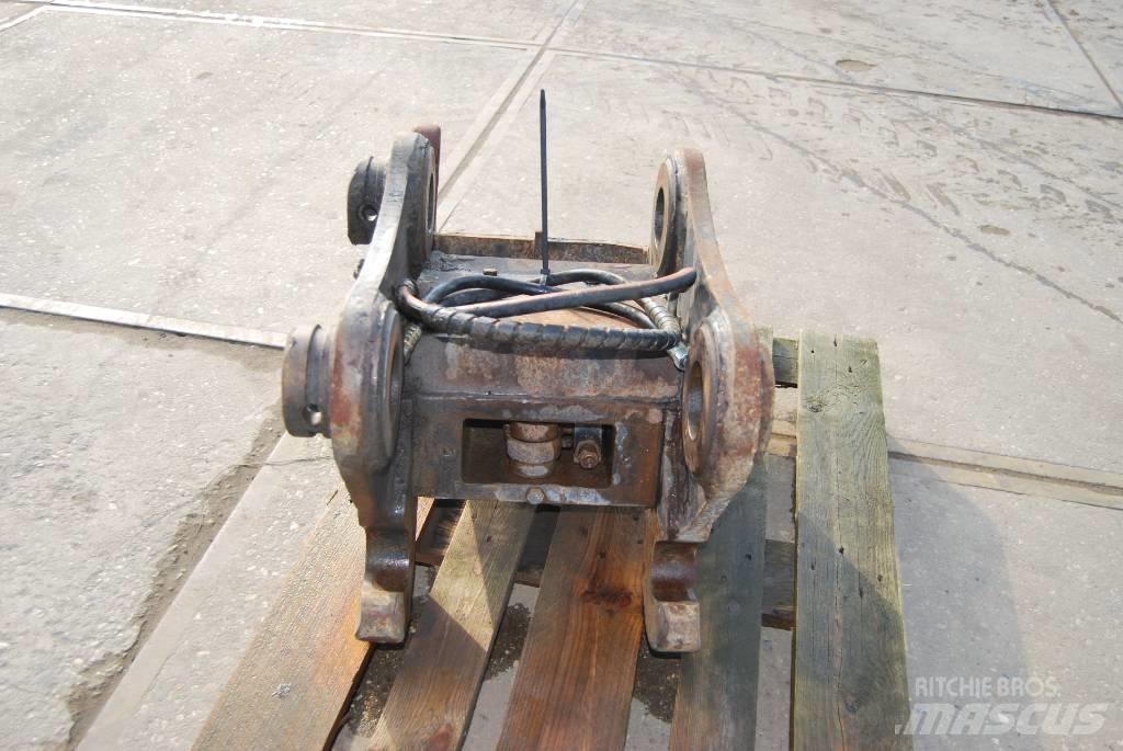  Quickcoupler Brze spojke
