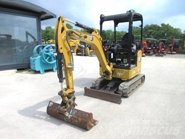 CAT 302 CR Mini bageri < 7t
