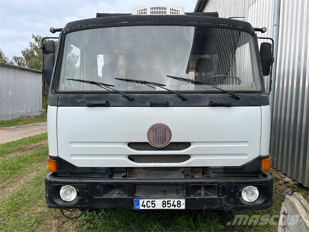 Tatra T 815 6X6 Kiperi kamioni