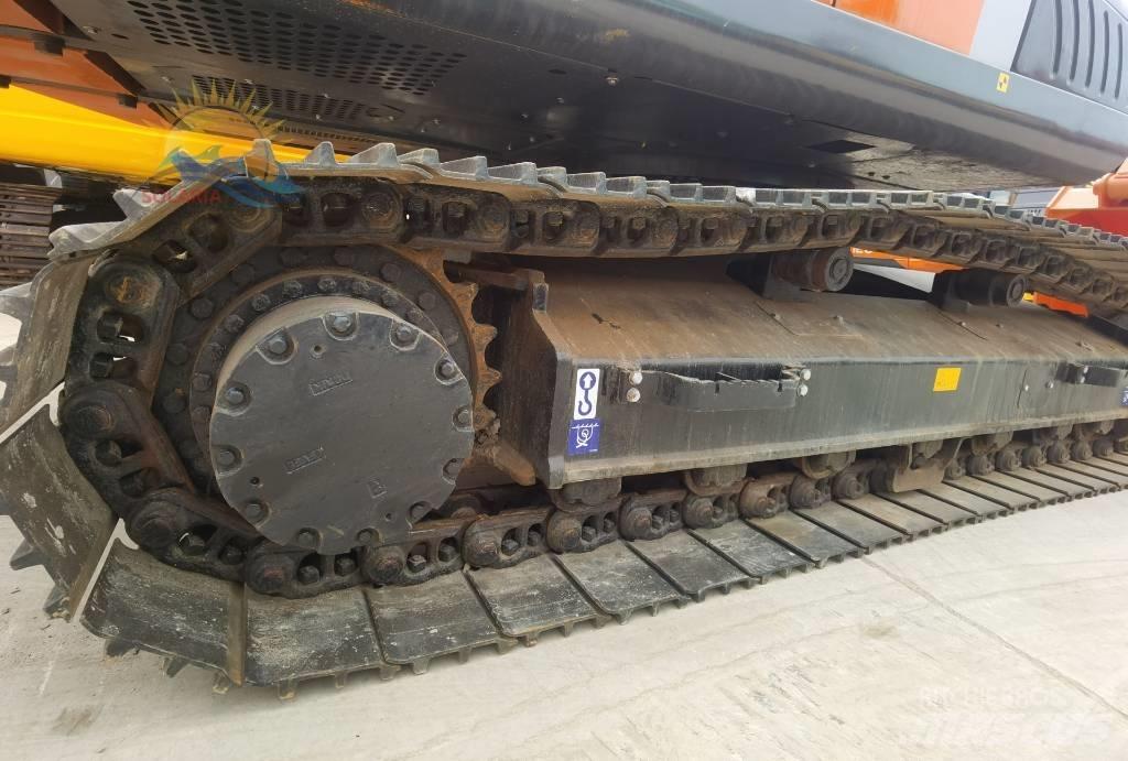 Hitachi ZX 200 Bageri guseničari