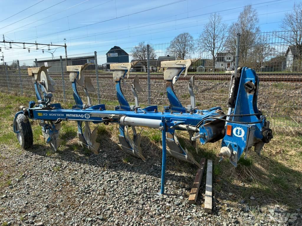 Överum CX4975 Plugovi obrtači
