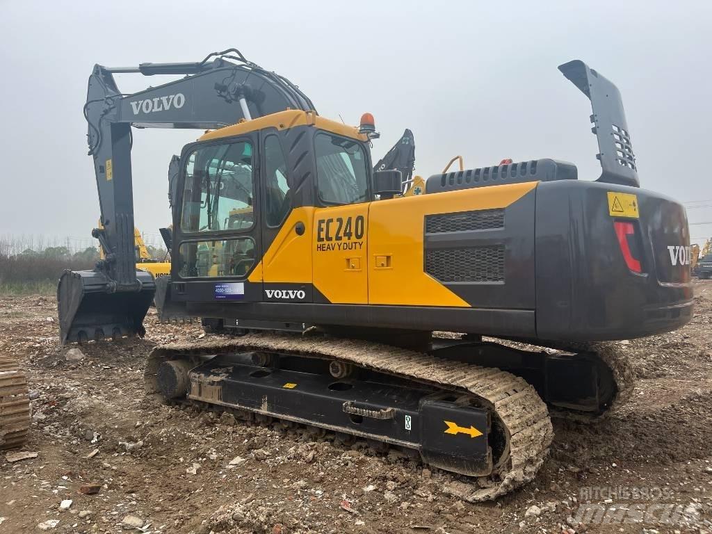 Volvo EC240BLC Bageri guseničari