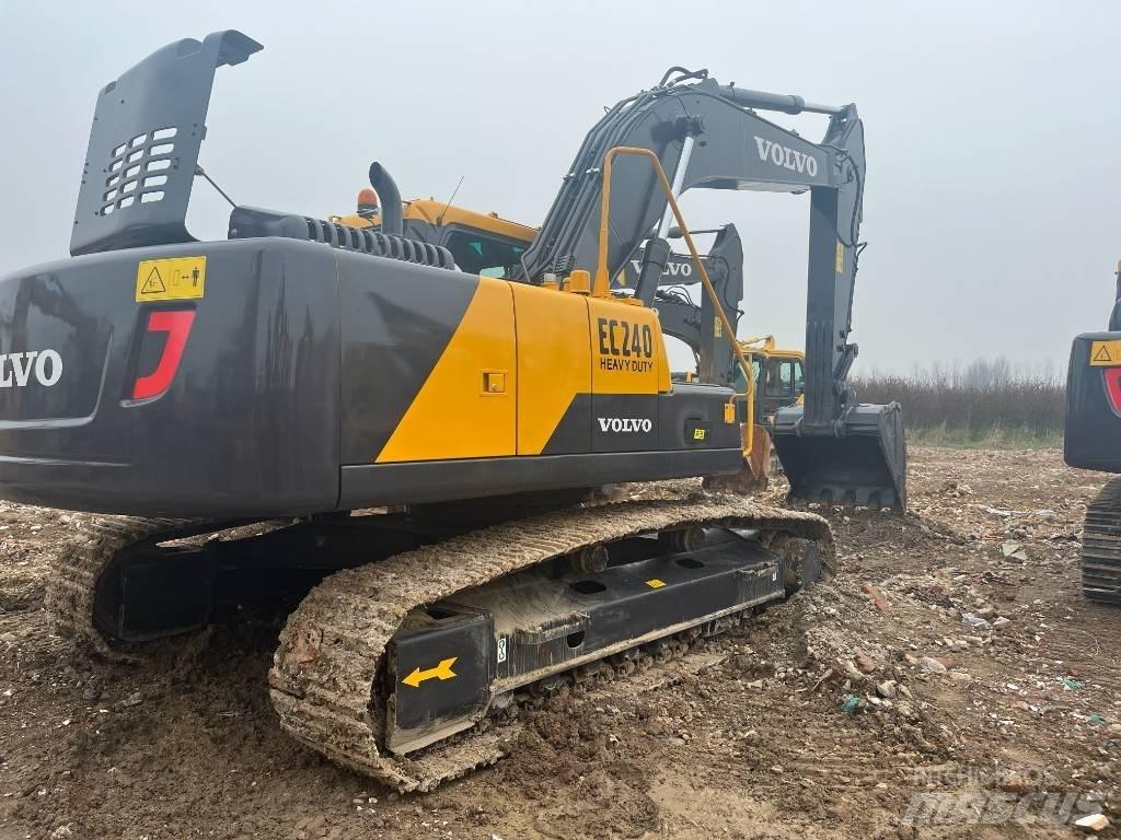 Volvo EC240BLC Bageri guseničari
