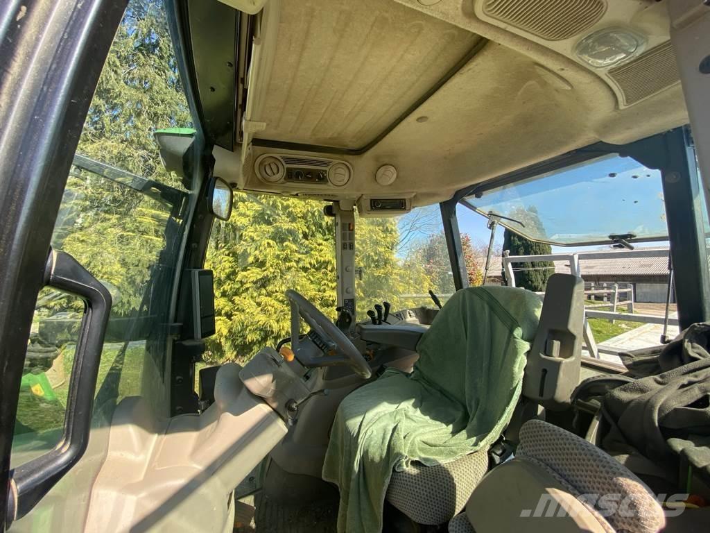John Deere 5100 R Traktori