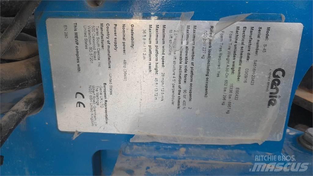 Genie S45 Teleskopske podizne platforme