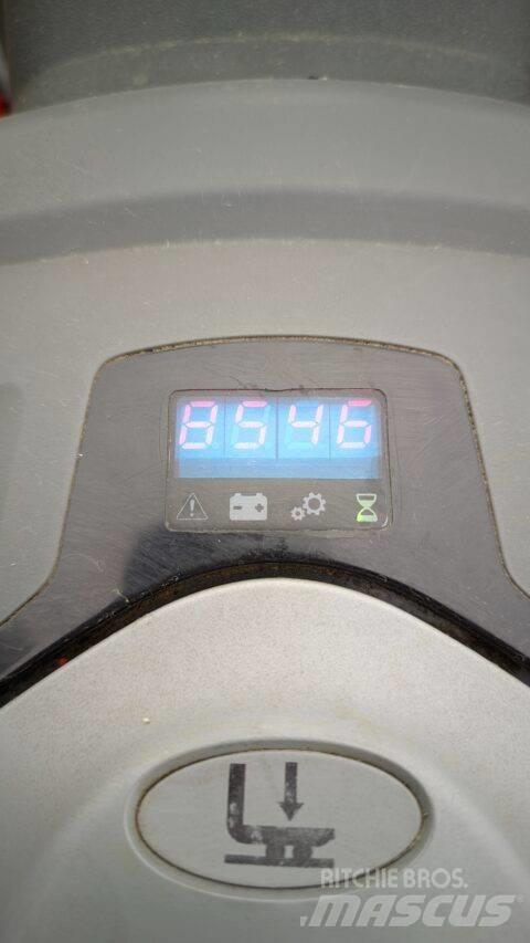 Toyota SPE160L Ručni električni viljuškar