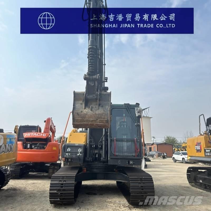 Volvo EC 150 Midi bageri 7t – 12t