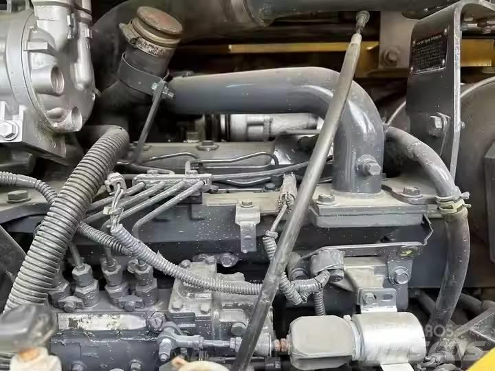 Komatsu PC78US Bageri guseničari