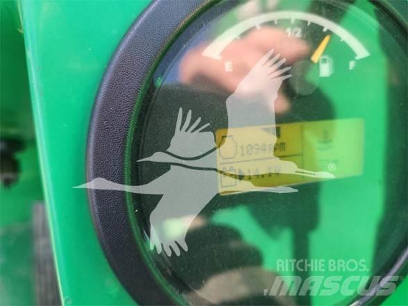 SkyTrak 10042 Teleskopski viljuškari