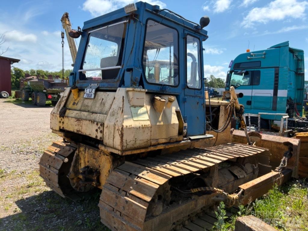Komatsu D 41 P-3 Buldožeri guseničari