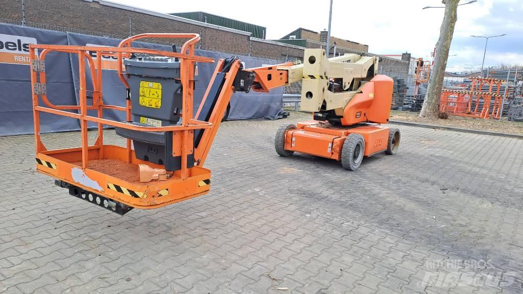 JLG E400AJPN Zglobne podizne platforme