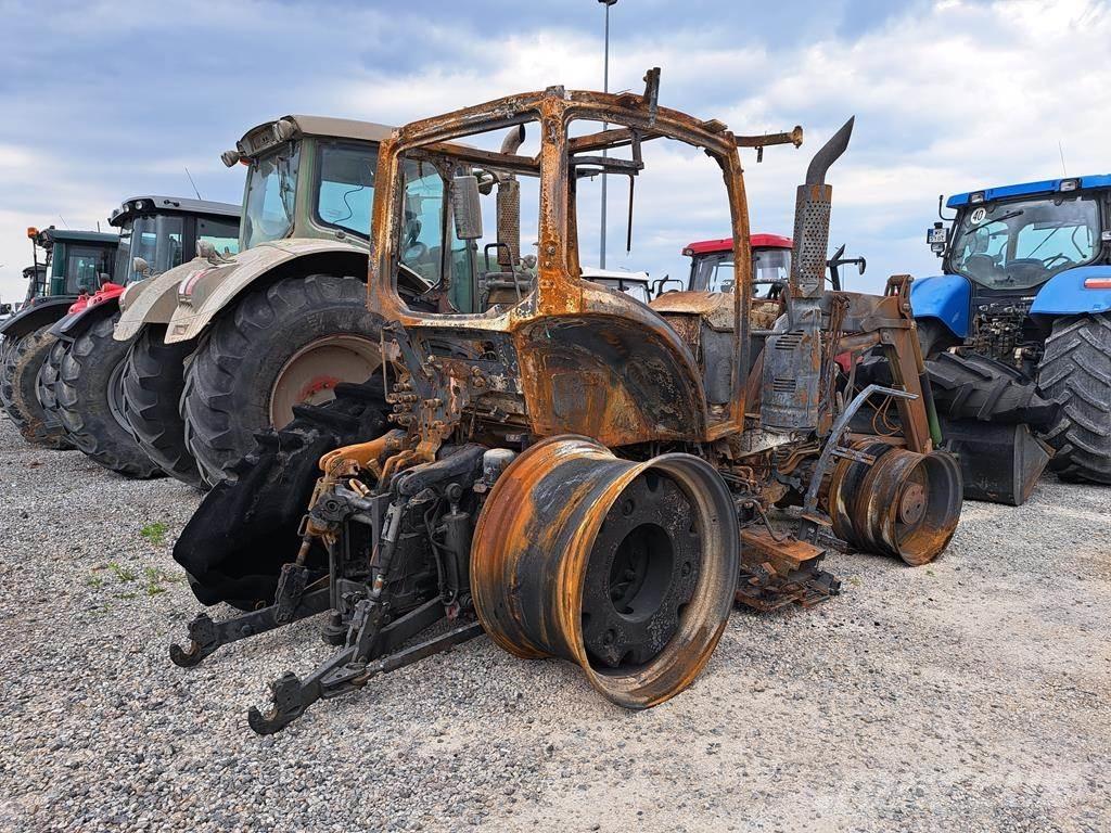 Fendt 724 Vario Traktori