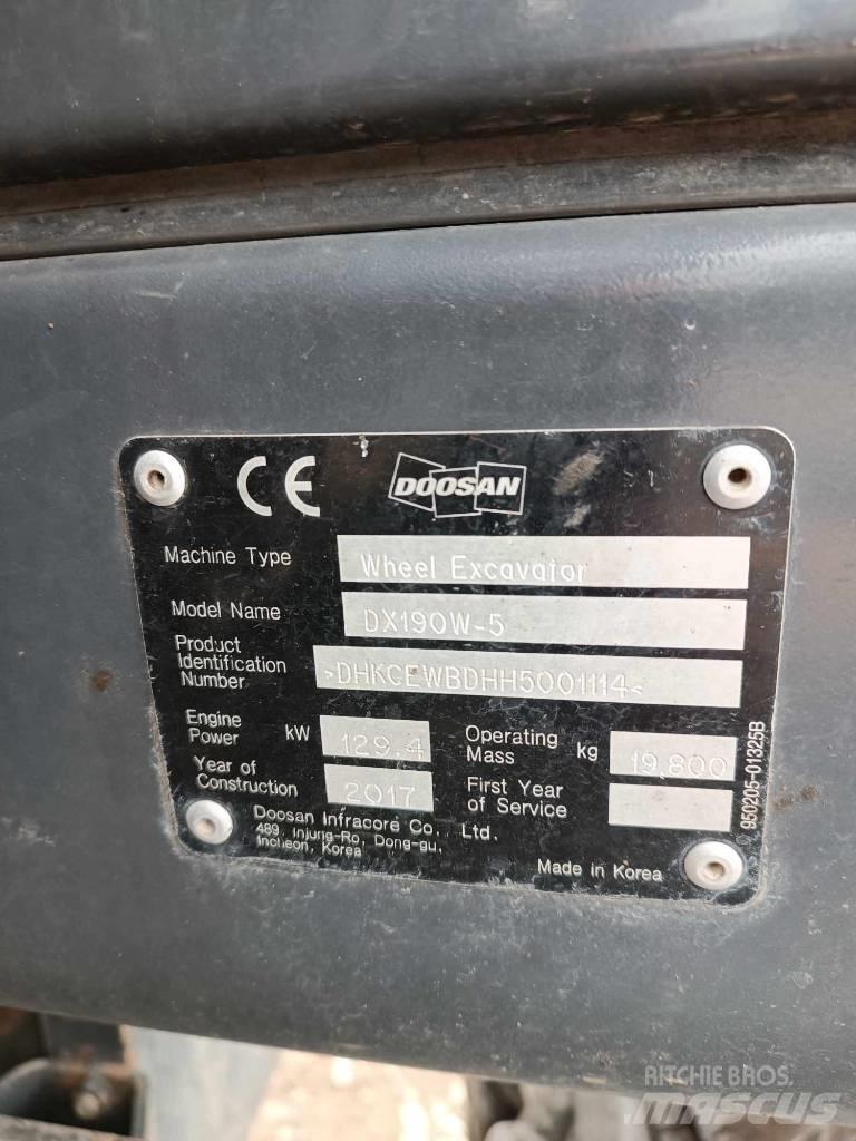 Doosan DX 190 W-5 Bageri točkaši