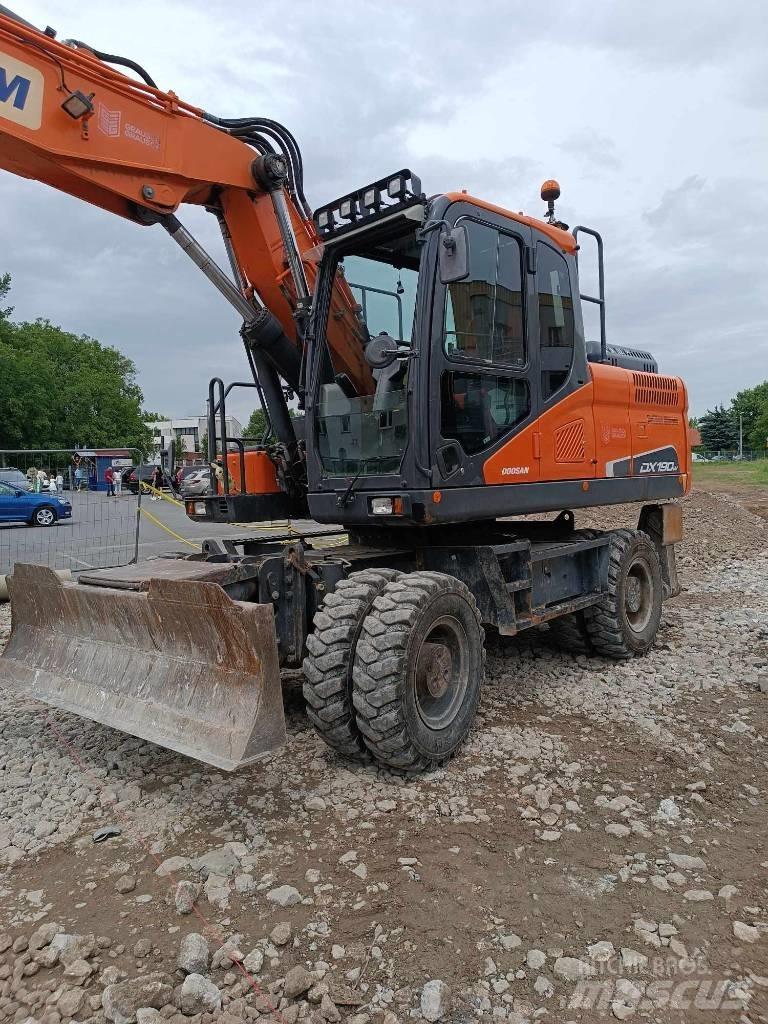Doosan DX 190 W-5 Bageri točkaši