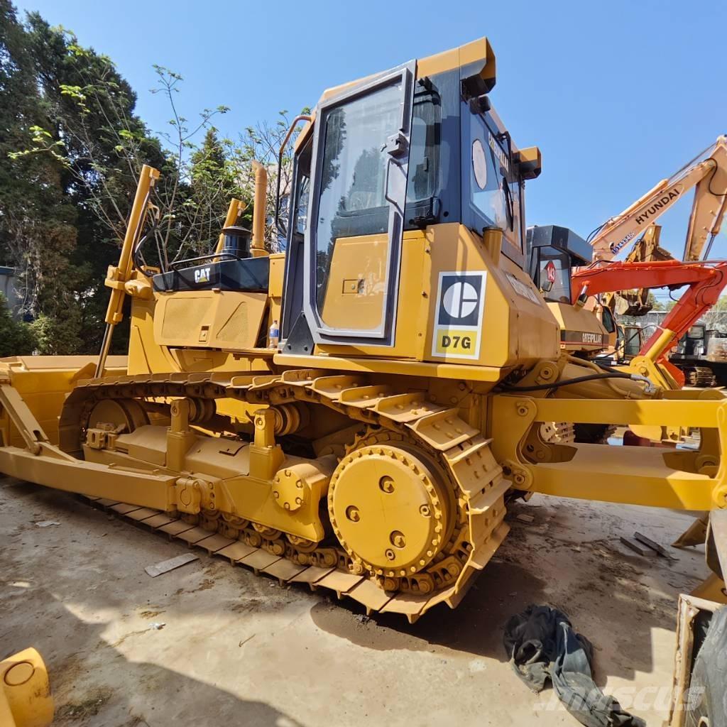 CAT D 7 G Grejderi