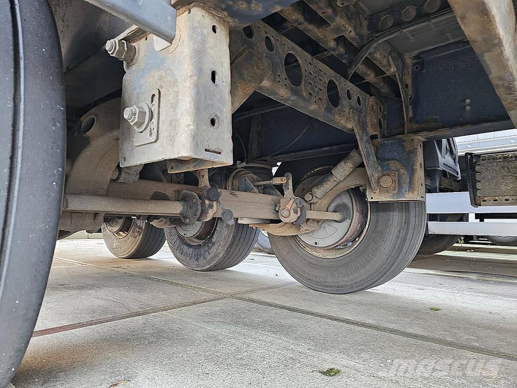 Krone N/A Poluprikolice sa ciradom