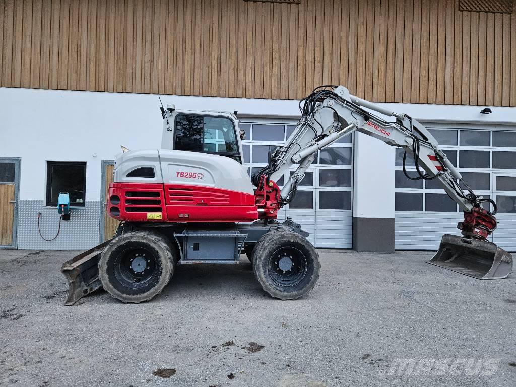 Takeuchi TB 295 W Bageri točkaši