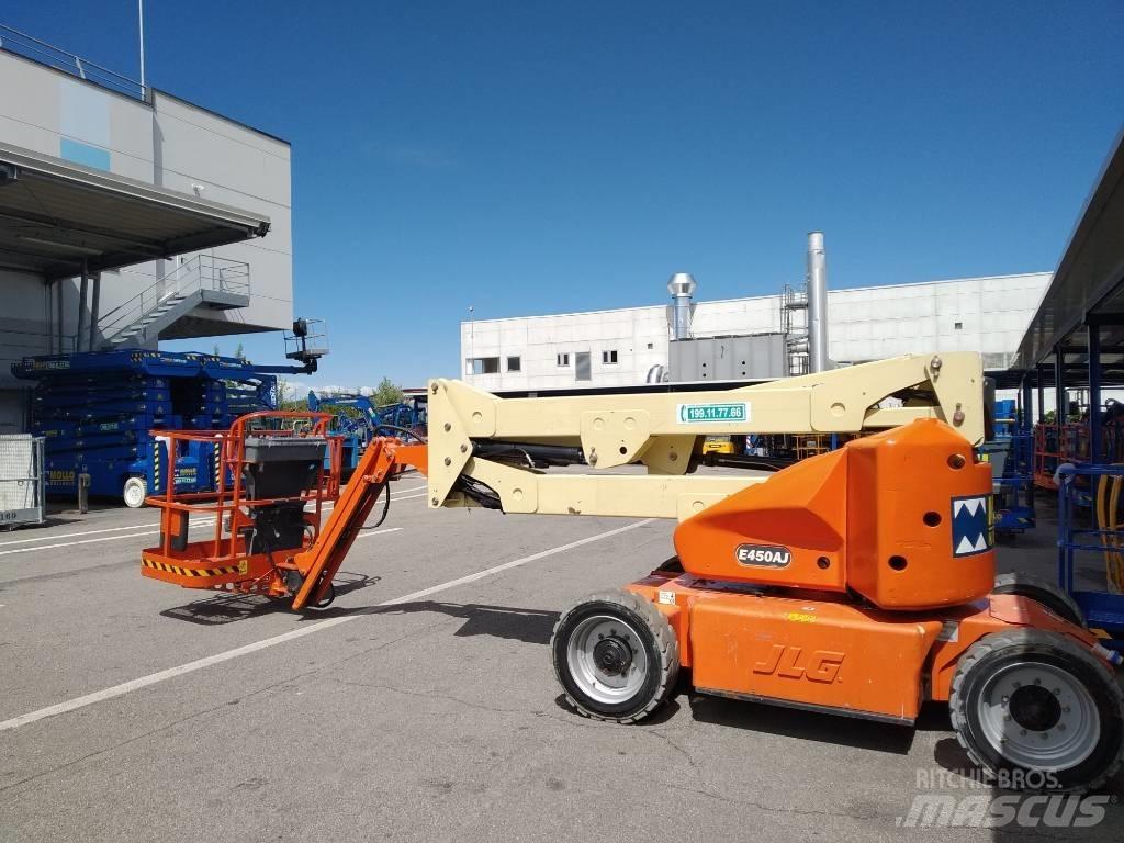 JLG E 450 AJ Zglobne podizne platforme