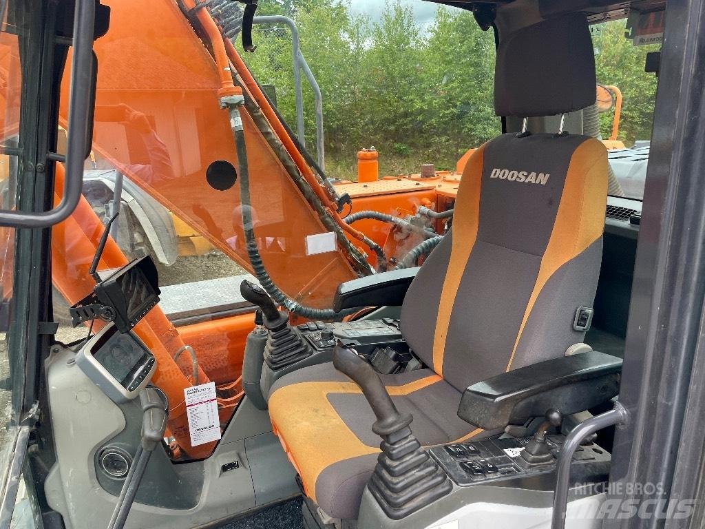 Doosan DX 180 LC-3 Bageri guseničari