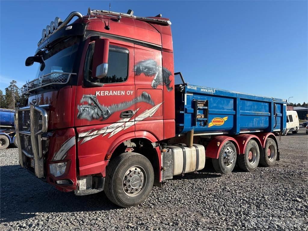 Sisu CK16M 8*4 Kiperi kamioni