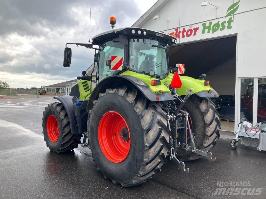 CLAAS AXION 830 CIS+ Traktori