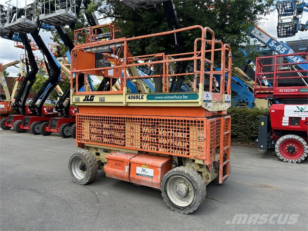 JLG 4069 LE (3524) Makazaste platforme