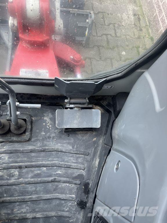 Takeuchi TB216 Mini bageri < 7t