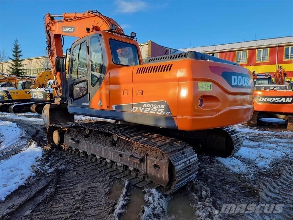 Doosan DX 225 LC Bageri guseničari