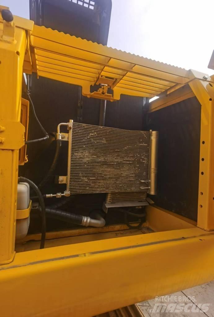 Komatsu pc220-8 Bageri guseničari