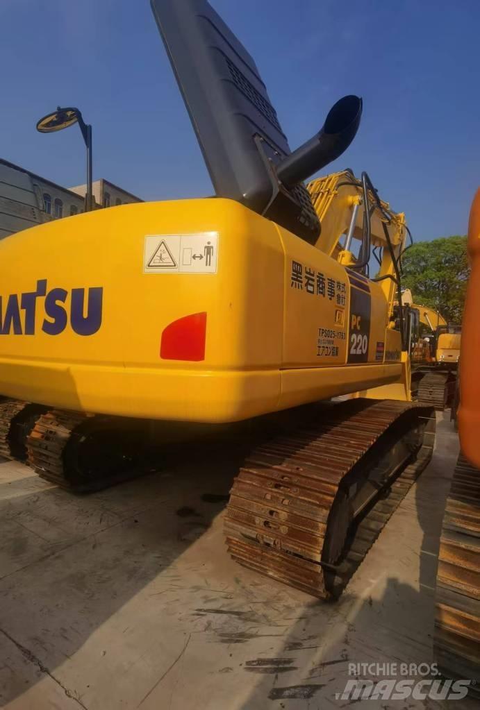 Komatsu pc220-8 Bageri guseničari