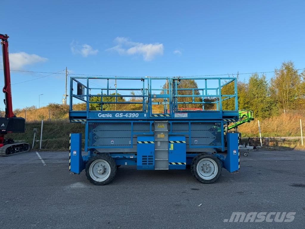 Genie GS 4390 Makazaste platforme