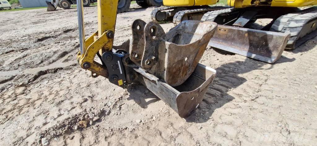 Komatsu PC 26 MR Mini bageri < 7t