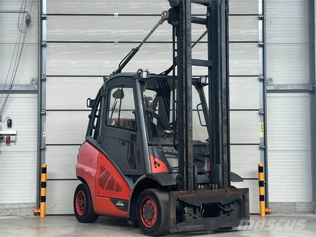 Linde H40T-02 Plinski viljuškari