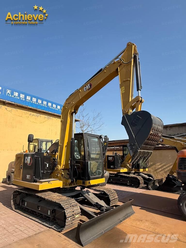 CAT 307 TJ Bageri guseničari