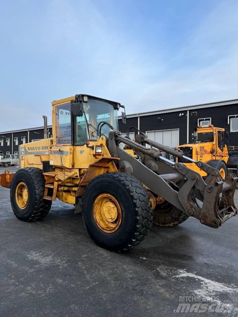 Volvo L90 B Utovarivači na točkove