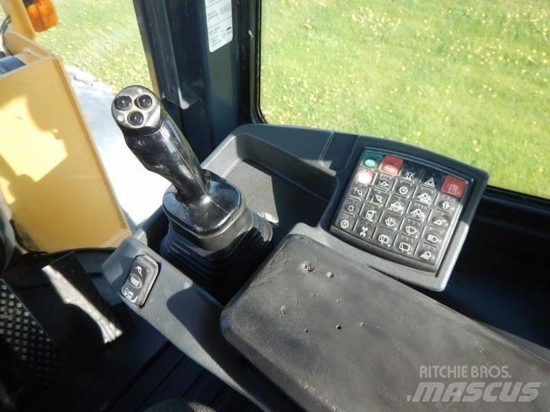 John Deere 624K Utovarivači na točkove
