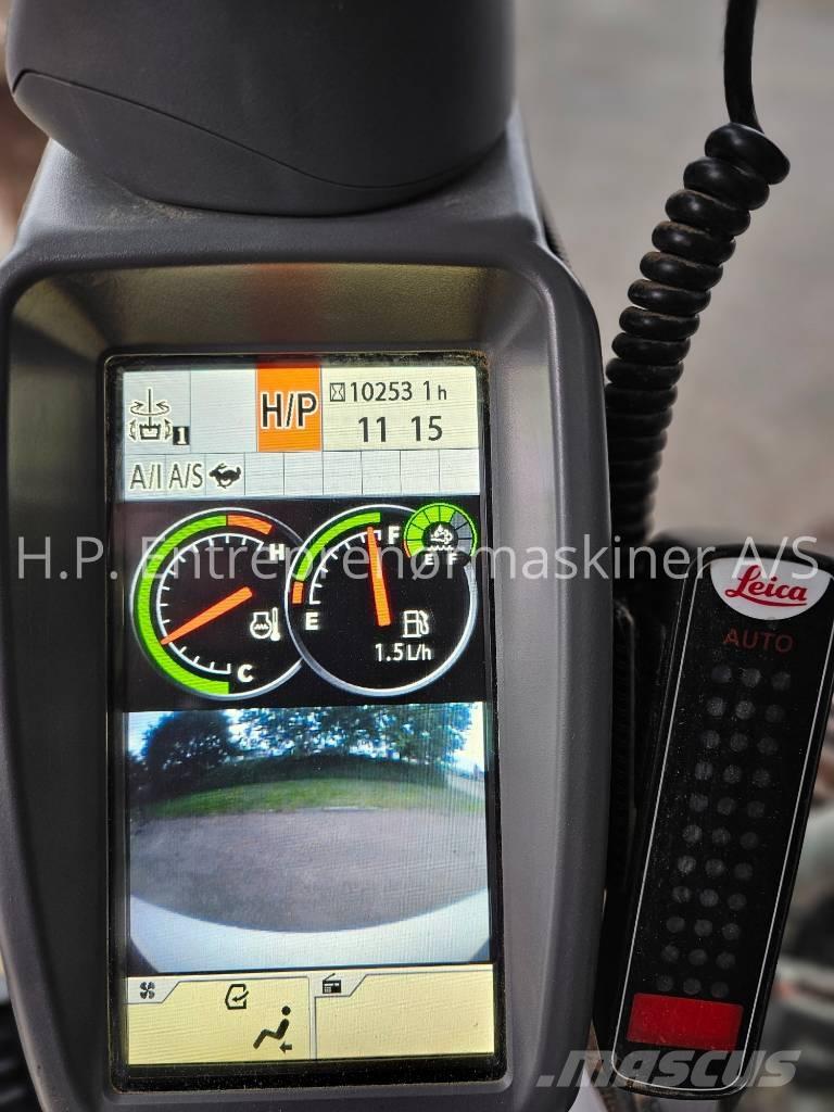 Hitachi ZX300LC-6 Bageri guseničari