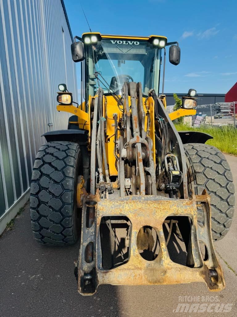 Volvo L 90 G Utovarivači na točkove