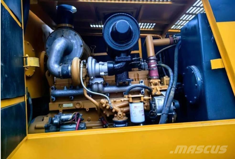 XCMG GR 215 Grejderi