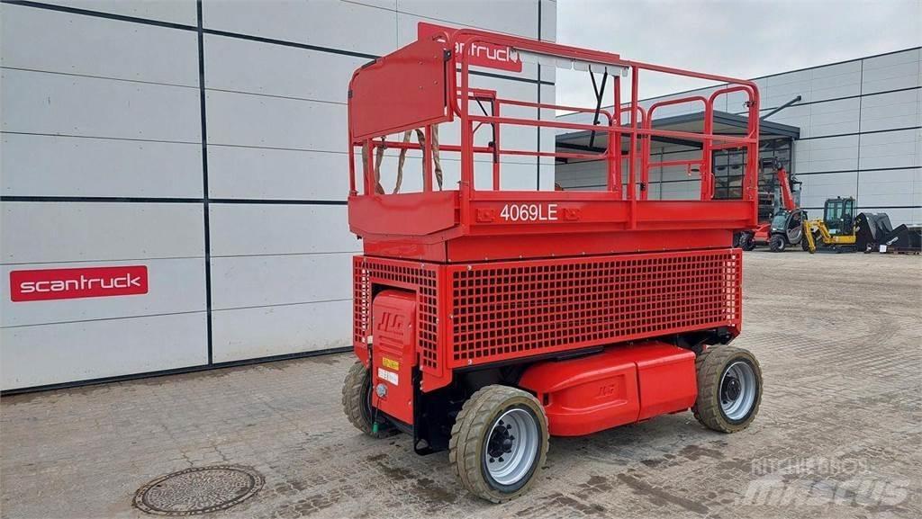 JLG 4069LE Makazaste platforme