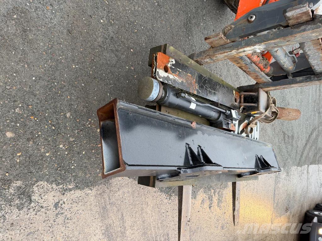  55 tm met Flyjib Kranovi za utovar