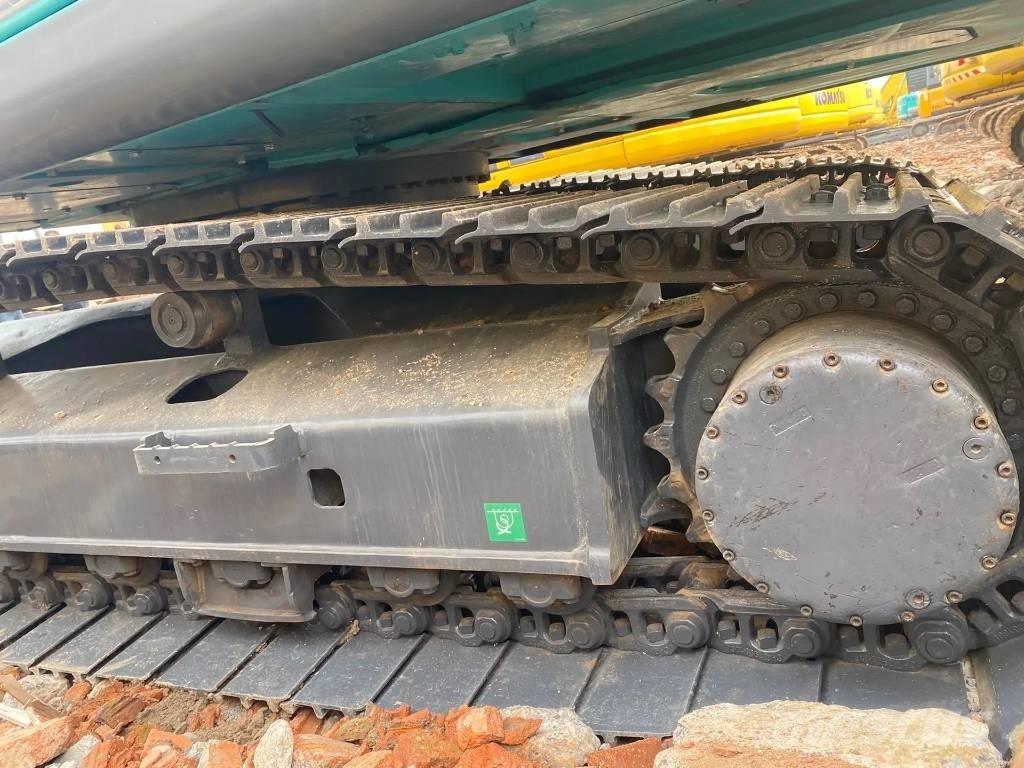 Kobelco 210 Bageri guseničari