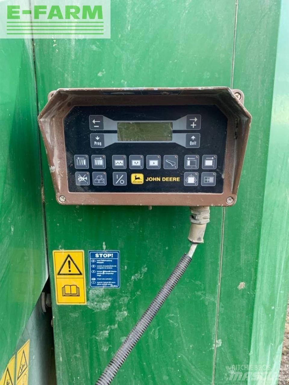 John Deere 690 Prese/balirke za četvrtaste bale