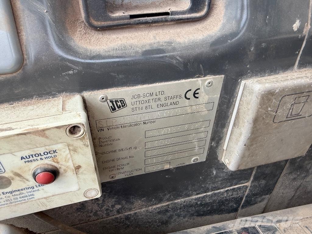 JCB JS 240 LC Bageri guseničari