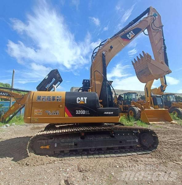 CAT 320D Bageri guseničari
