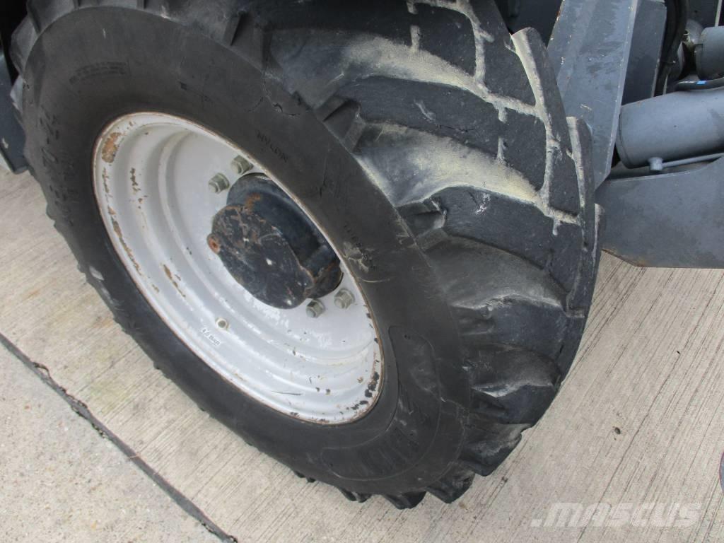 JLG 4013 (521) Teleskopski viljuškari