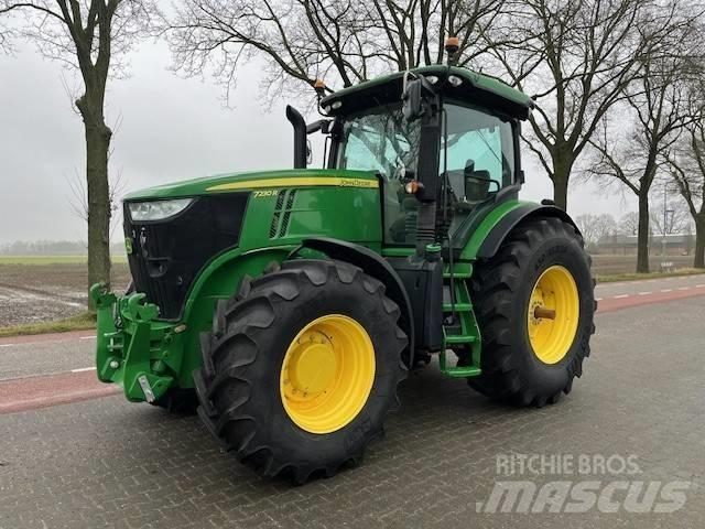 John Deere 7230 R Traktori